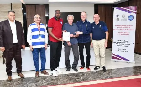 الأكاديمية الأفريقية تمنح الرخصة (A) للمدربين بحضور حسن مصطفى وخالد فتحي