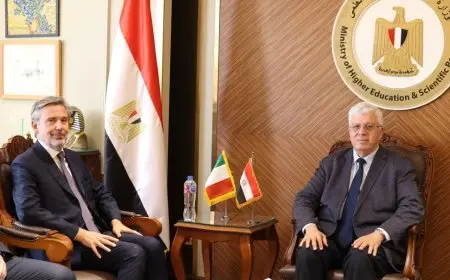 أيمن عاشور يعزز التعليم الرقمي من خلال توسيع دور بنك المعرفة المصري بالتعاون مع اليونسكو