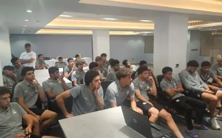 محاضرة مميزة حول الإنعاش القلبي للاعبي منتخب الناشئين استعدادًا لكأس العالم تحت 17 عامًا