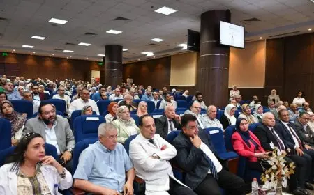 الصحة والسكان تنظم يومًا علميًا متميزًا للتدريب على الأدلة الاسترشادية المصرية في مستشفى المطرية التعليمي