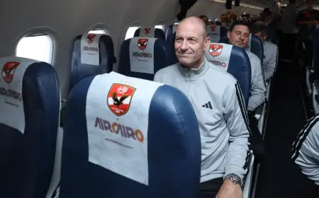 بعثة الأهلي تنطلق من مطار القاهرة متجهة إلى بوروندي لخوض المنافسات الرياضية