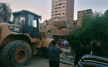 إحالة مديري الإسكان والتنظيم ومسئولي الأملاك والإشغالات في المرج والسلام للنيابة العامة لمحاسبتهم على المخالفات