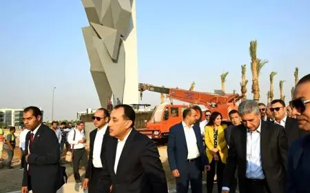 رئيس الوزراء يتفقد أعمال تطوير محيط وطرق المتحف المصري الكبير قبل افتتاحه بـ15 يومًا