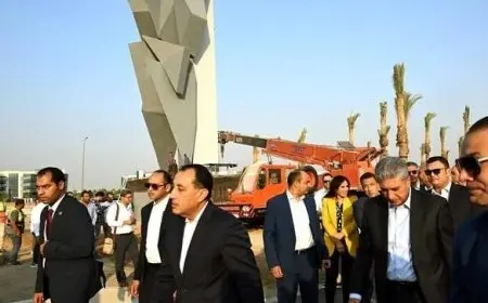 رئيس الوزراء يؤكد الانتهاء من تطوير المنطقة المحيطة بالمتحف المصري الكبير لتعزيز السياحة الثقافية