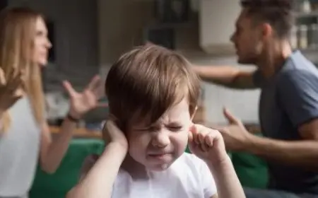 علامات تدل على تأخر الطفل لغويًا في الشهور الأولى وكيفية اكتشافها