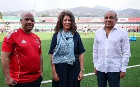سفيرة مصر في بوروندي تشارك في تدريب الأهلي بحدث رياضي مميز