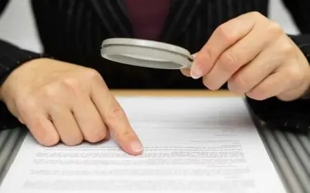 عقوبة التزوير في الوثائق الرسمية والعرفية تصل إلى 10 سنوات سجن