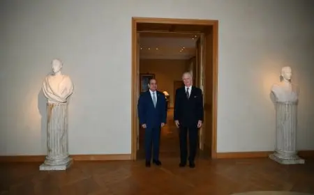 الرئيس السيسي يستقبل ملك بلجيكا ويدعوه لحضور افتتاح المتحف المصري الجديد