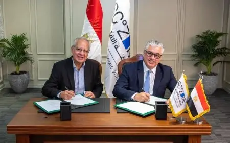 رئيس هيئة قناة السويس الاقتصادية يوقع عقود مشاريع استثمارية بقيمة تتجاوز 75 مليون دولار