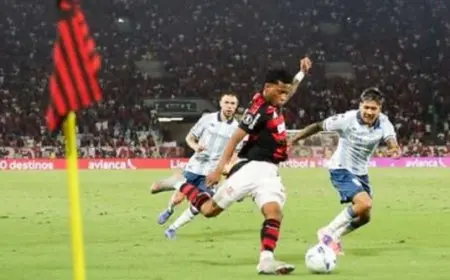 صدام ناري بين راسينج كلوب وفلامينجو في إياب نصف نهائي كوبا ليبرتادوريس فجر الخميس