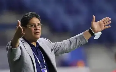 أيمن الرمادي يؤكد ولاء جماهير الزمالك ويدعو لتحسين الأداء