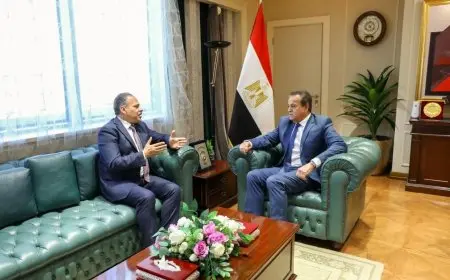 وزير الصحة يلتقي محافظ الشرقية لمناقشة مشروعات الصحة الحالية وتوسيع إنشاء المرافق الجديدة