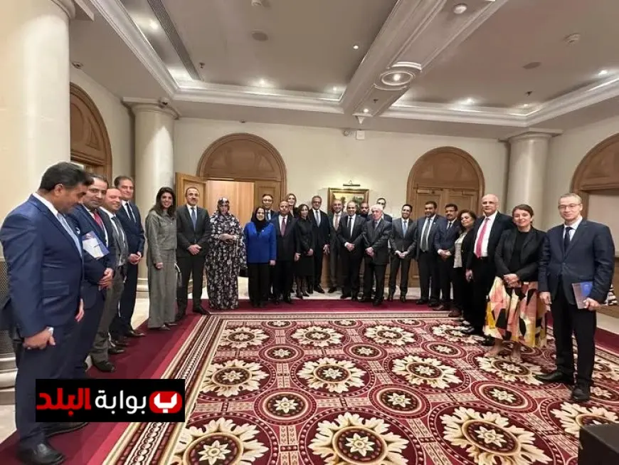 وزير الخارجية يجتمع بسفراء الدول العربية في اليونسكو لتعزيز التعاون الثقافي