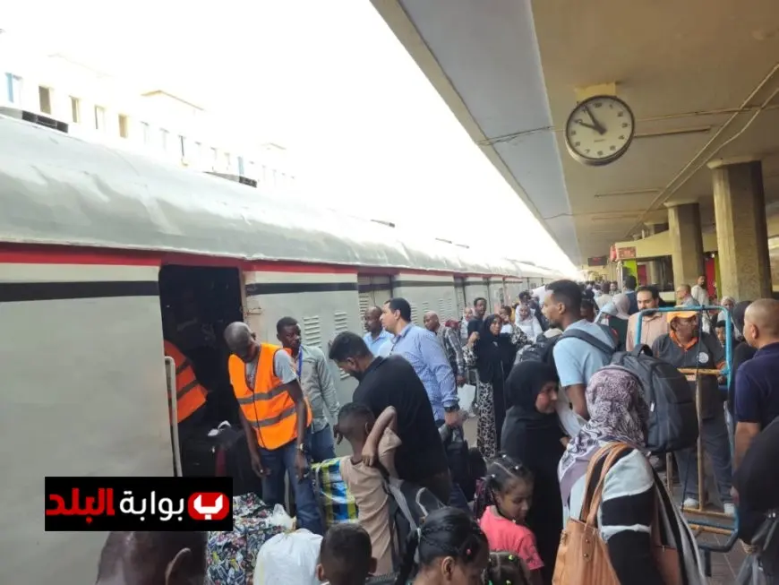 سكك حديد مصر تطلق الرحلة الثانية والعشرين لعودة السودانيين إلى وطنهم بعد الأزمات