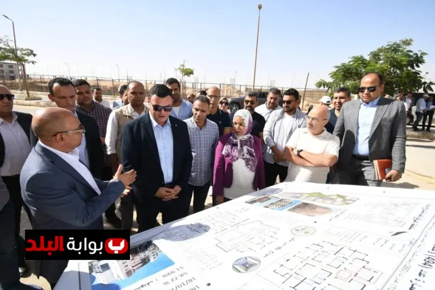 وزير الإسكان يقوم بجولة تفقدية لمشاريع وحدات “ديارنا” في مدينة أكتوبر الجديدة