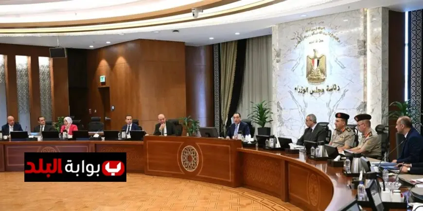 رئيس الوزراء يواصل متابعة تقدم مشروعات تطوير البنية التحتية وتحسين أنظمة التأمين في مطارات مصر