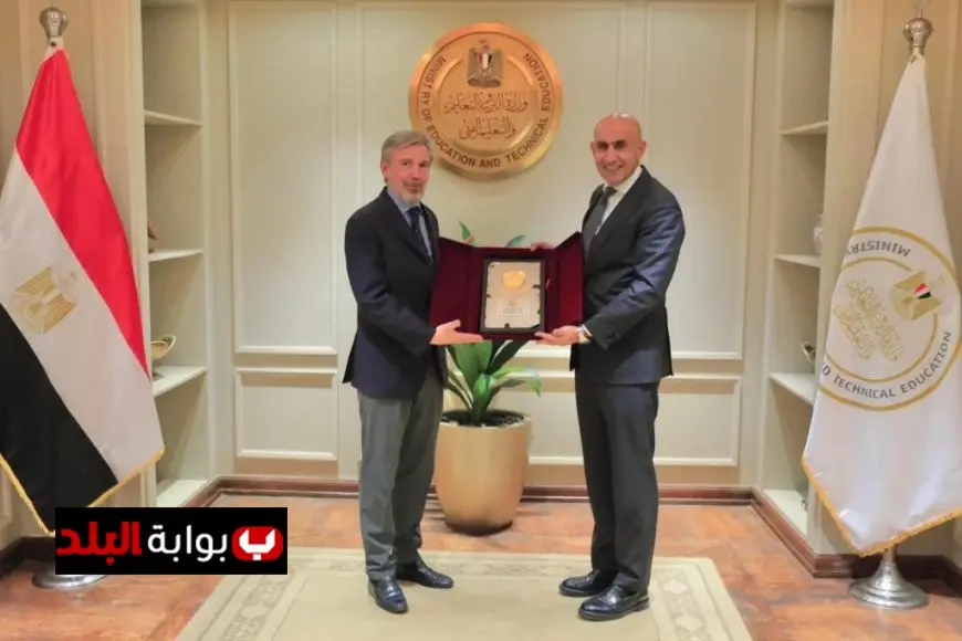 وزير التعليم يستقبل السفير الإيطالي قبل مغادرته القاهرة