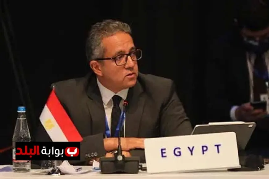 الرئيس السيسي يبارك لخالد العناني فوزه برئاسة اليونسكو تعبيرا عن إنجاز تاريخي لمصر