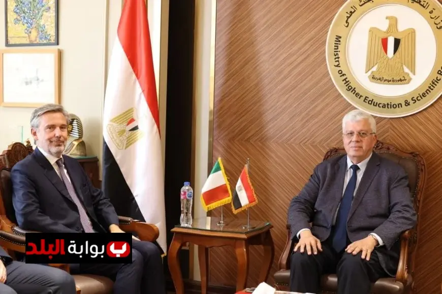 أيمن عاشور يعزز التعليم الرقمي من خلال توسيع دور بنك المعرفة المصري بالتعاون مع اليونسكو