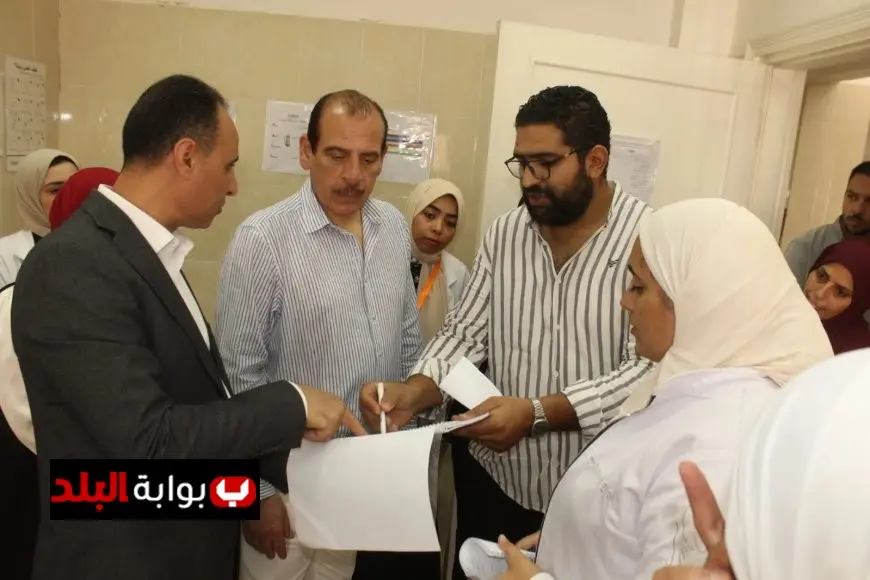 عمرو قنديل يعلن عن خصم وإنذار لتصحيح السلبيات خلال جولة مفاجئة في منشآت صحية ببني سويف