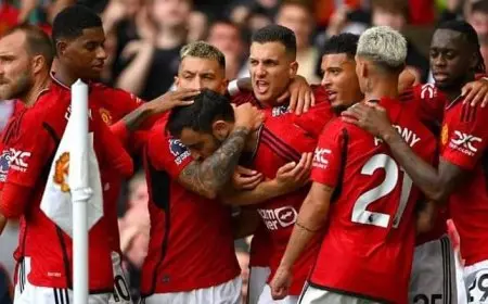 تشكيلة مانشستر يونايتد أمام نوتنجهام فورست تضم ماتيوس كونيا في خط الهجوم