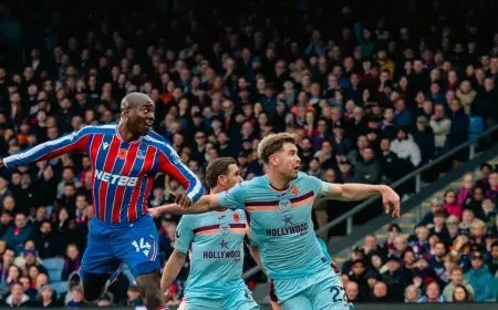 كريستال بالاس يحقق الفوز على برينتفورد بهدف في الشوط الأول من مباراة مثيرة