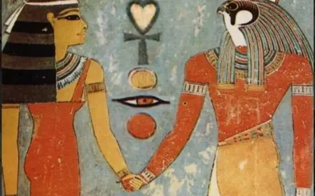 اكتشاف مذهل: الفراعنة كانوا يرتدون صنادل وشباشب ذهبية قبل أن تدركها البشرية