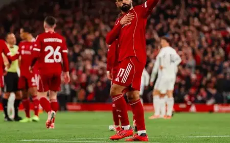 ليفربول يعود بقوة ويهزم أستون فيلا بثنائية في الدوري الإنجليزي