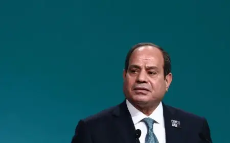 الرئيس السيسي يرحب بتعزيز العلاقات مع رئيس وزراء المجر خلال زيارته لمصر