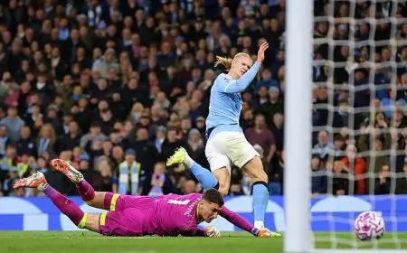 مانشستر سيتي يحقق انتصاراً كبيراً على بورنموث بثلاثة أهداف في البريميرليج