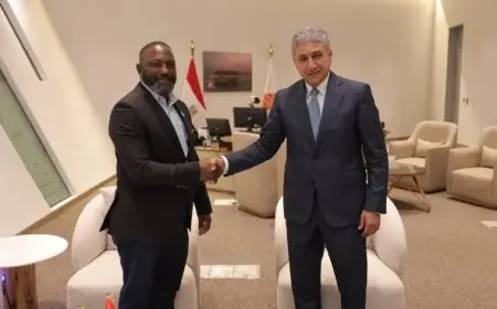 وزير السياحة يعقد لقاء مع نظيره الزامبي لتعزيز التعاون السياحي المشترك