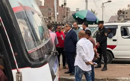 محافظ الدقهلية يقوم بجولة تفقدية في موقف سندوب لمتابعة انتظام خدمات سيرفيس النقل وحركة السيارات