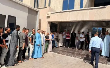 ازدحام هائل في مراكز الاقتراع بدبي خلال انتخابات النواب للمصريين بالخارج