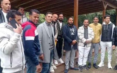 المصريون يتوجهون بأعداد كبيرة إلى السفارة المصرية في روما للإدلاء بأصواتهم في انتخابات مجلس النواب بالخارج