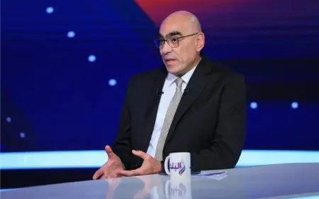 هشام نصر يؤكد أن نهائي السوبر بين الأهلي والزمالك يحمل حسابات خاصة ويدعو لتحكيم عادل