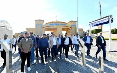 وزير الإسكان يزور مشروع مارينا 8 ويشرف على تطوير الطريق الرئيسي لمدخل مارينا 5
