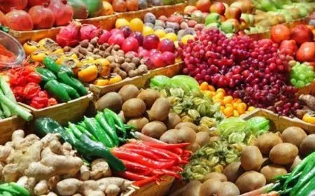 أسعار الخضروات والفاكهة في سوق العبور اليوم الطماطم تتراوح بين 4 و12 جنيهًا