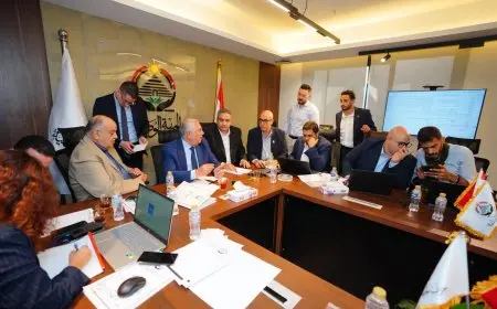 غرفة عمليات الجبهة الوطنية تراقب سير الانتخابات البرلمانية في محافظات المرحلة الأولى