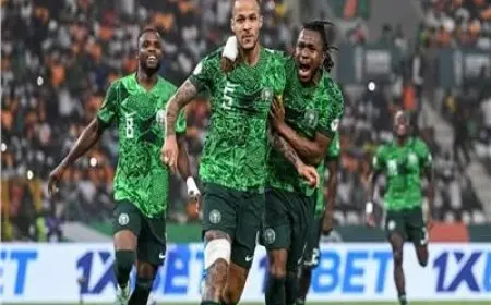 نيجيريا تواصل انتصاراتها بفوز ساحق على الجابون وتصل إلى نهائي الملحق الإفريقي لمونديال 2026
