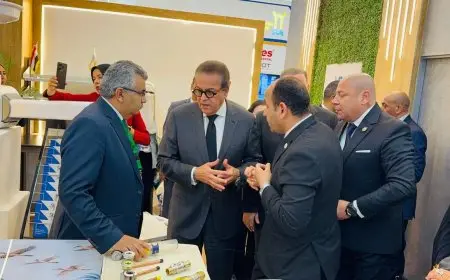 وزير الصحة يستعرض innovations شركة الفجر ميديكال في المؤتمر العالمي للسكان والصحة