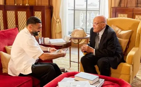 محمد صلاح يعبّر عن فخره بلقاء مجدي يعقوب ويُثني على دور والده في نجاحاته الرياضية