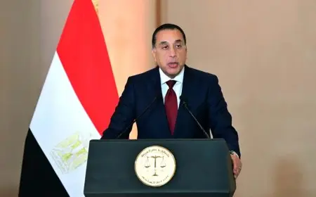 رئيس الوزراء يشيد بالدور الوطني البارز للنيابة العامة في تعزيز العدالة