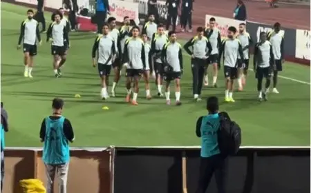 عمر جابر يكرم جماهير الزمالك بقميص الراحل محمد صبري