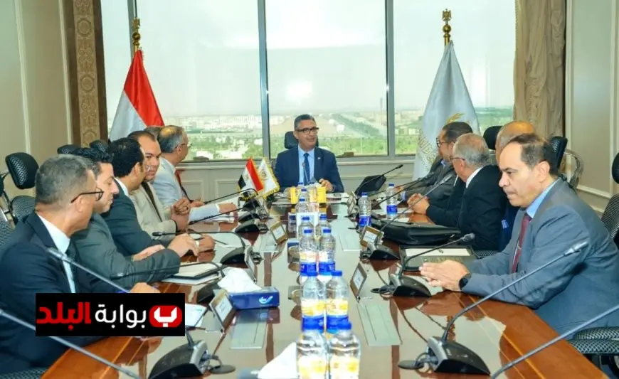 وزير التموين يتناقش مع الغرف التجارية حول استراتيجيات تسويق المواد البترولية ومقترحات الشعبة