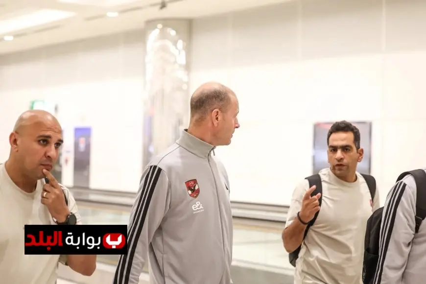 توروب يقدم محاضرة مثيرة للاعبي الأهلي في فندق الإقامة لتعزيز الأداء الرياضي