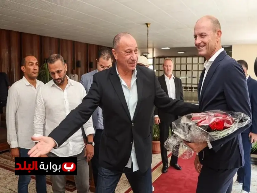 الأهلي يتمسك بتورب رغم تراجع النتائج وتأكيد استمرار المدرب في حال هزيمة السوبر المصري