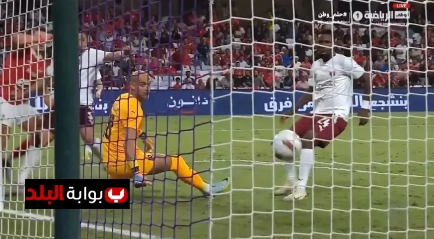 جراديشار يسجل الهدف الثاني للأهلي في مرمى سيراميكا كليوباترا