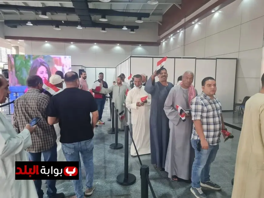 تزايد الحشود في لجان الاقتراع بالكويت خلال اليوم الثاني لانتخابات مجلس النواب 2025 للمصريين بالخارج