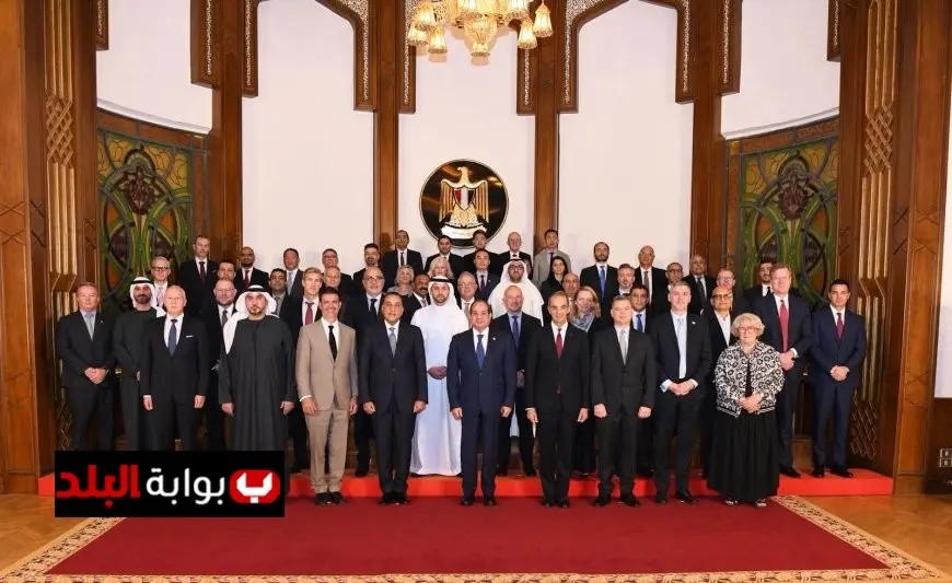 أحمد موسى يكشف تفاصيل لقاء الرئيس السيسي مع قيادات 52 شركة كبرى وتوقيع اتفاقيات جديدة توفر 75 ألف فرصة عمل