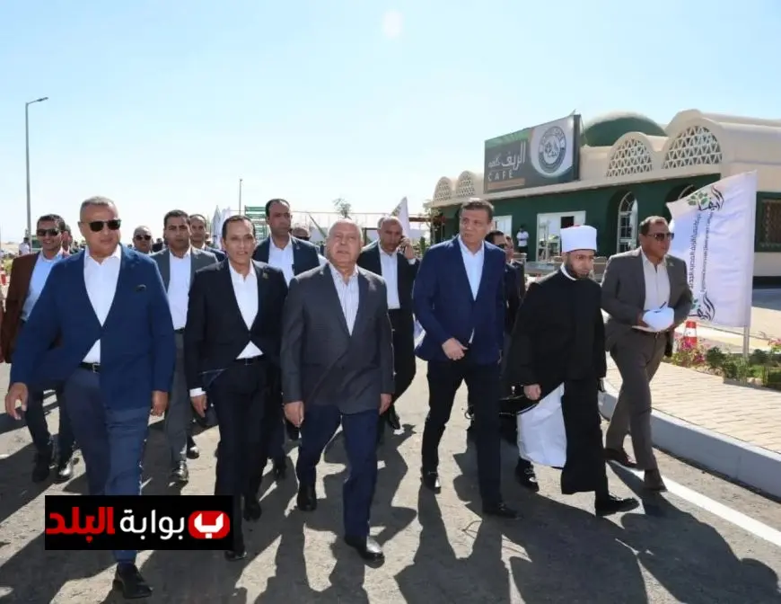 نائب رئيس الوزراء يشهد افتتاح مسجد الريف المصري الجديد وأداء صلاة الجمعة